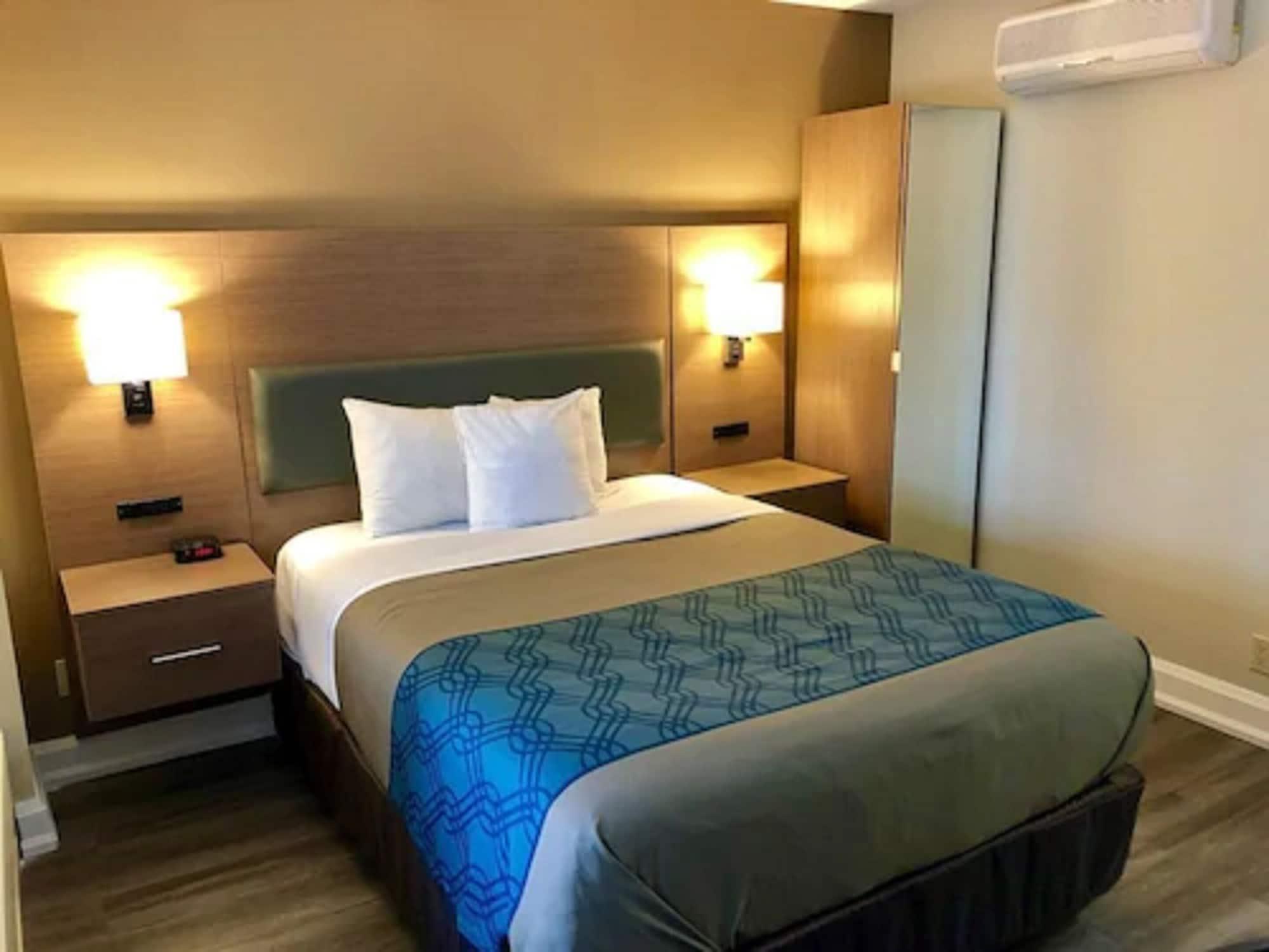 Econo Lodge Inn&Suites Downtown Toronto Zewnętrze zdjęcie