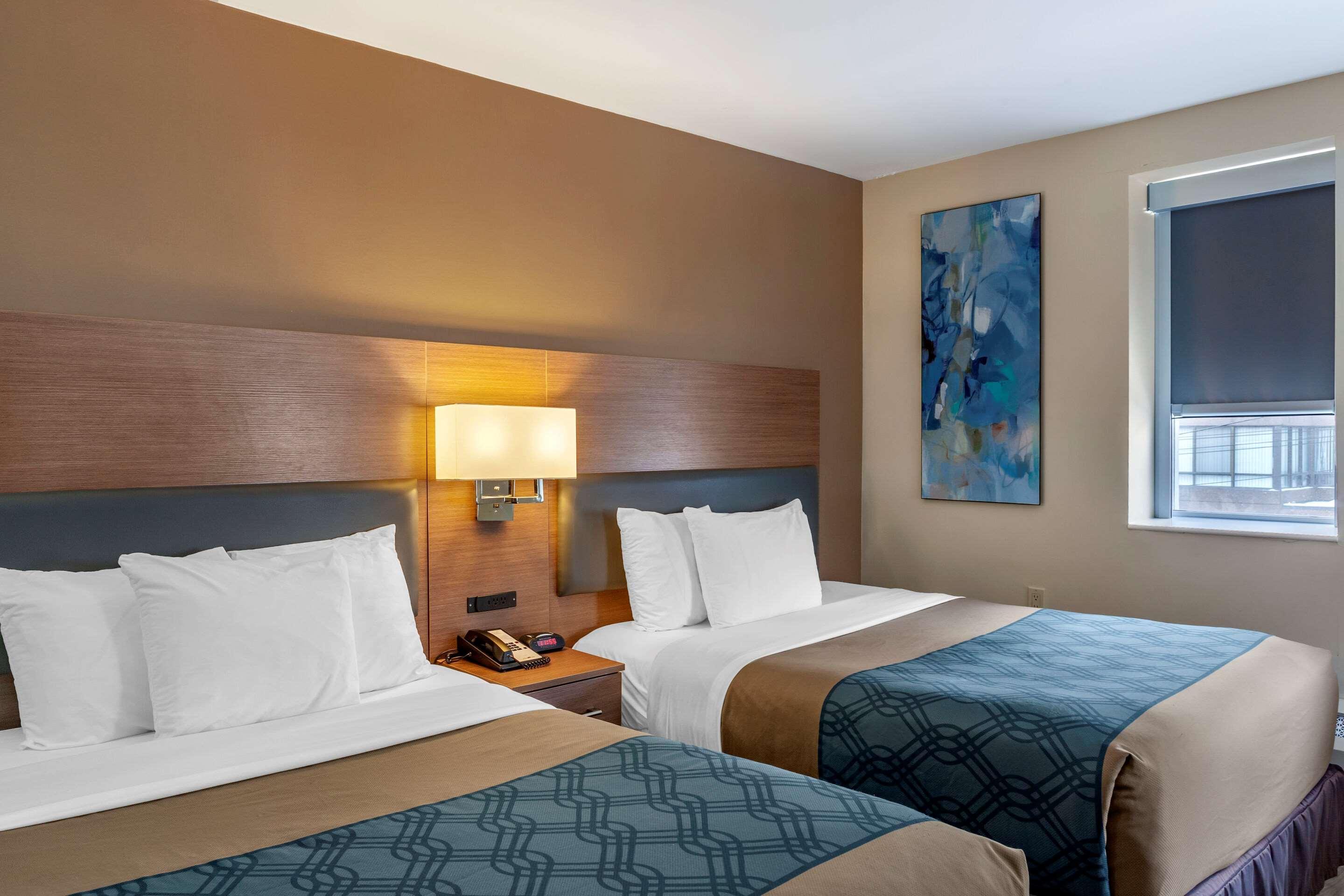 Econo Lodge Inn&Suites Downtown Toronto Zewnętrze zdjęcie