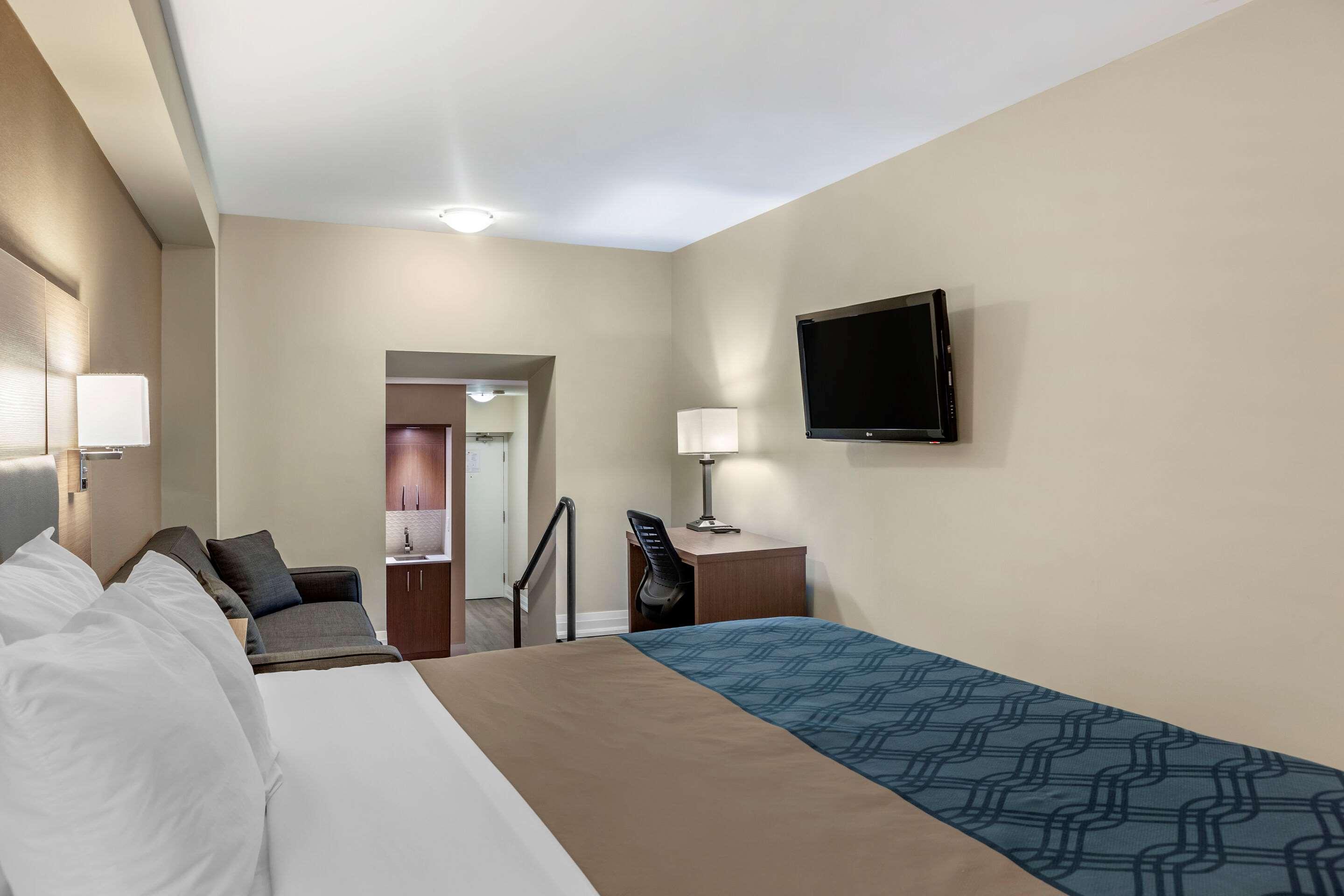 Econo Lodge Inn&Suites Downtown Toronto Zewnętrze zdjęcie