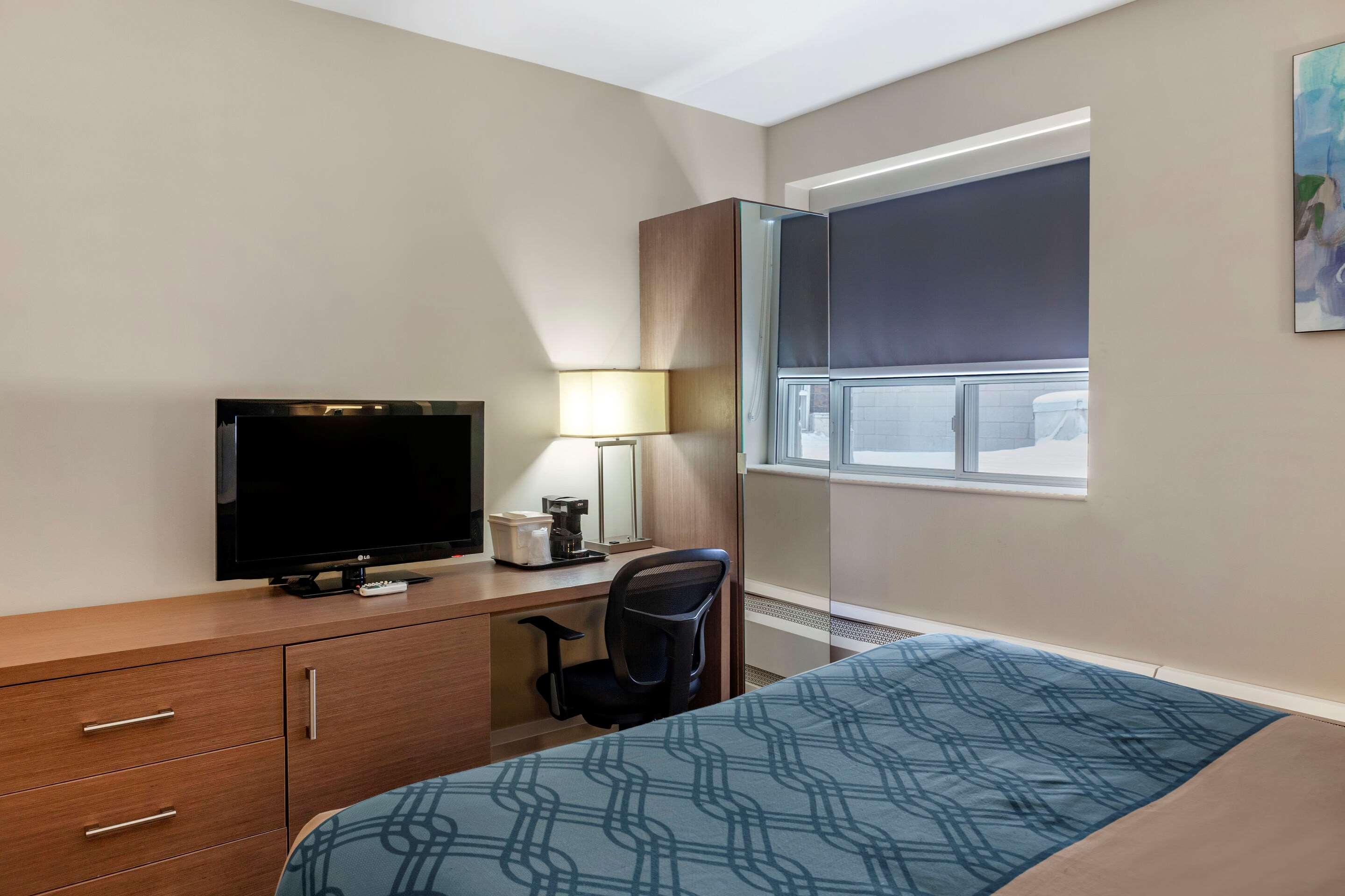 Econo Lodge Inn&Suites Downtown Toronto Zewnętrze zdjęcie