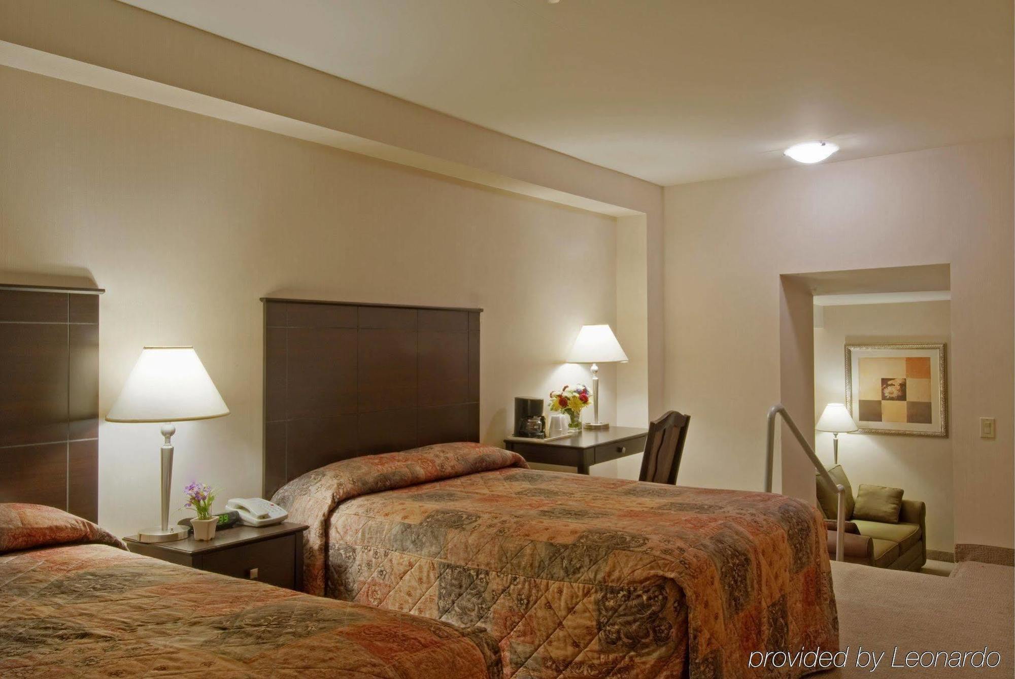 Econo Lodge Inn&Suites Downtown Toronto Pokój zdjęcie